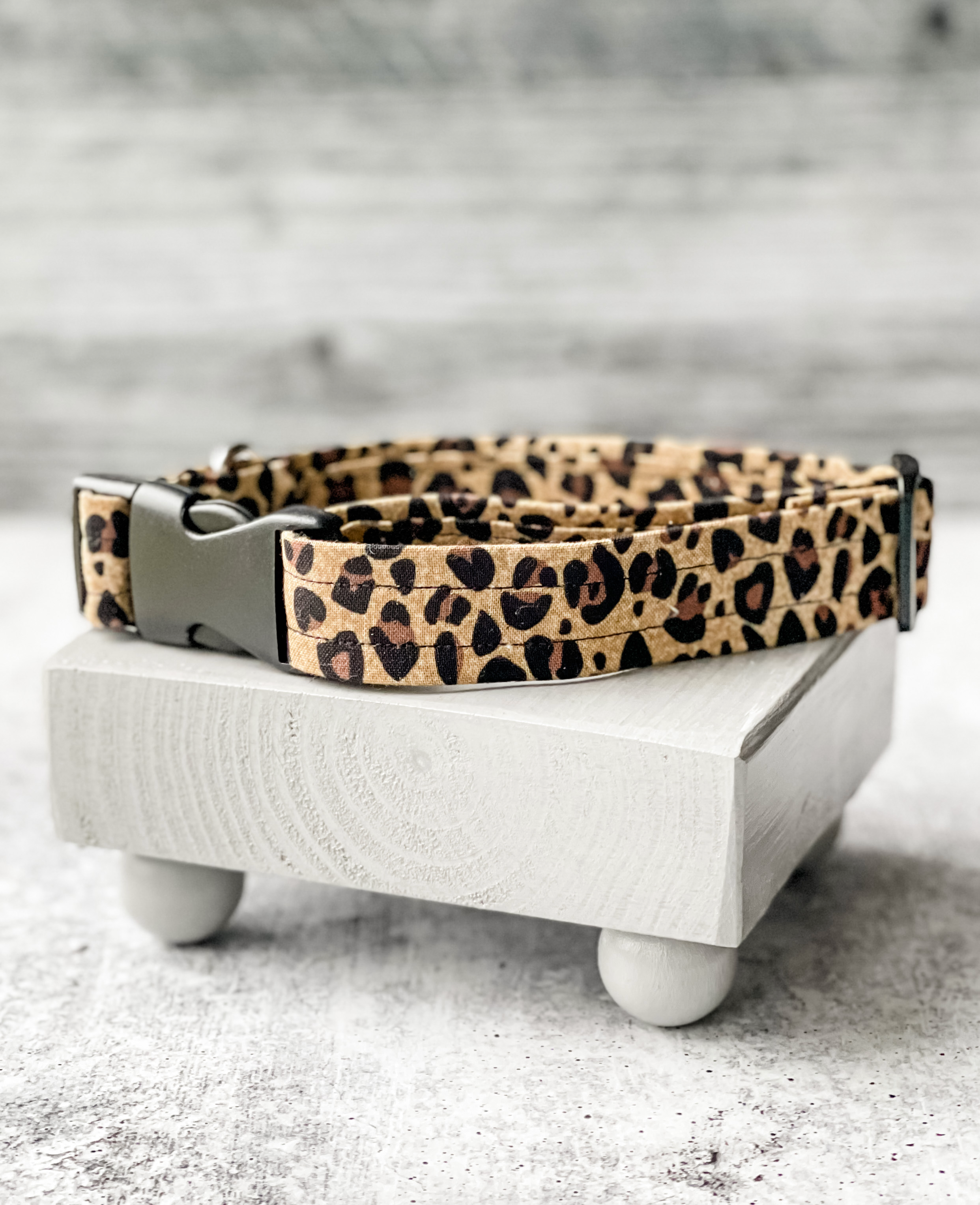 Cheetah Print Collar
